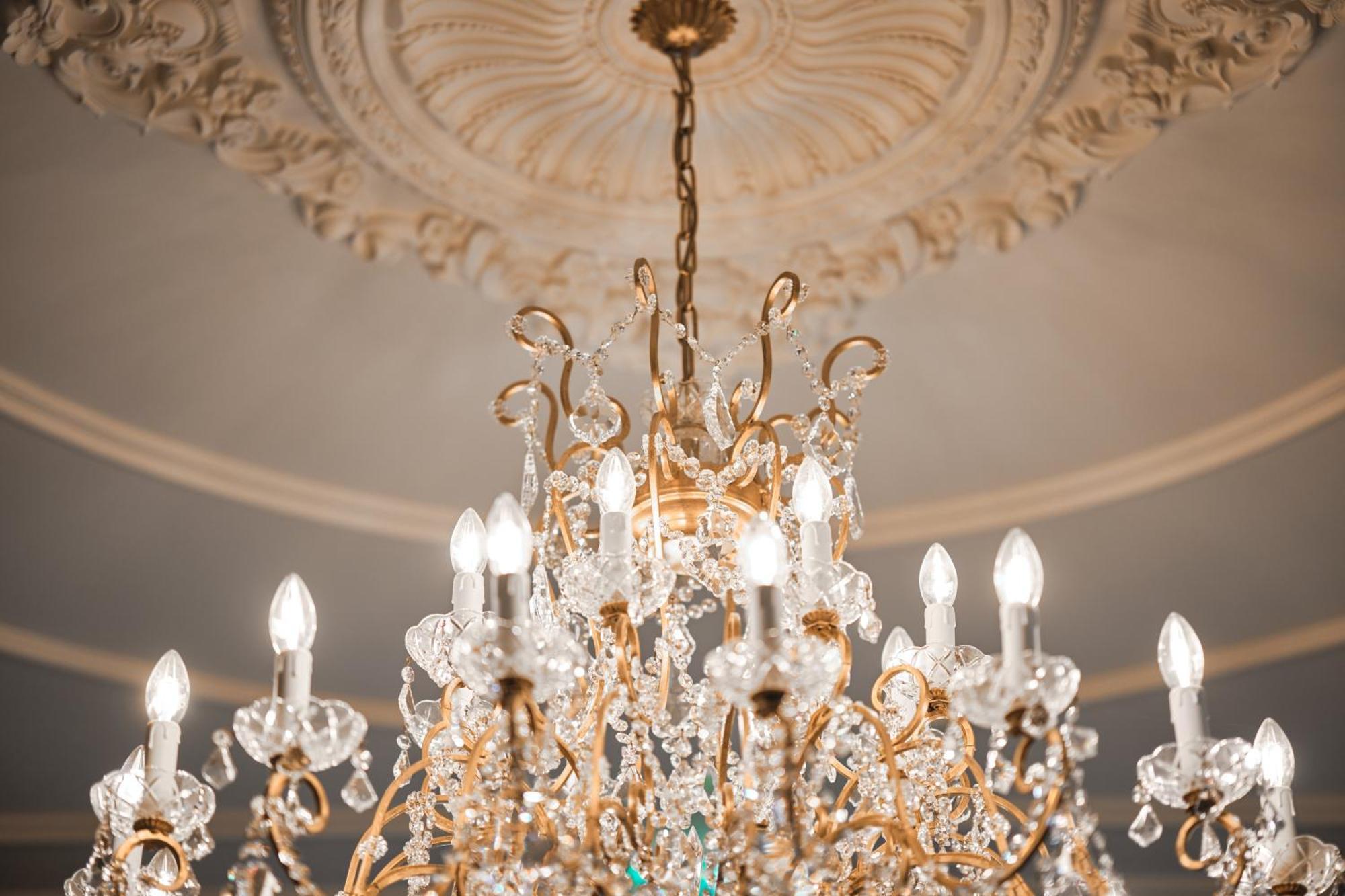 Ga Palace Hotel & Spa, A Xixth-Century Villa ポルト エクステリア 写真 A chandelier