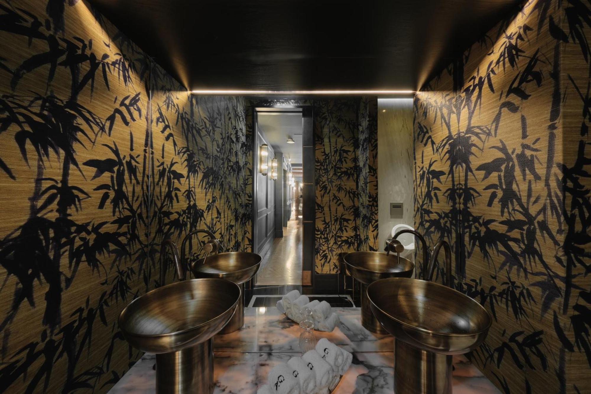Ga Palace Hotel & Spa, A Xixth-Century Villa ポルト エクステリア 写真 Bathroom