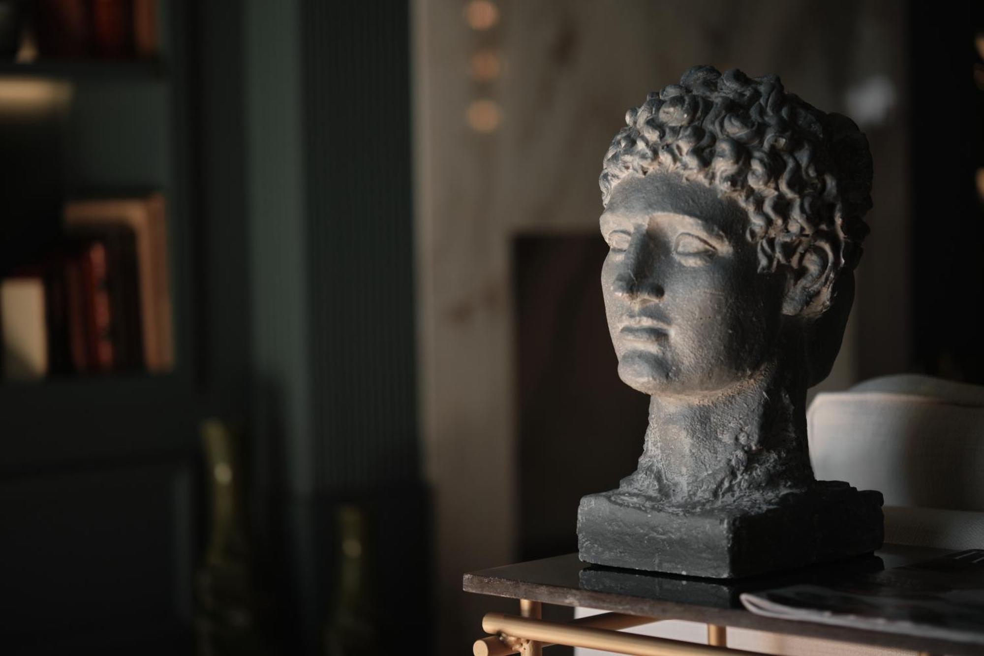 Ga Palace Hotel & Spa, A Xixth-Century Villa ポルト エクステリア 写真 Bust of Sappho
